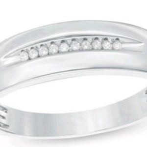 Unisex Wedding Band With Diamonds Men's size 6